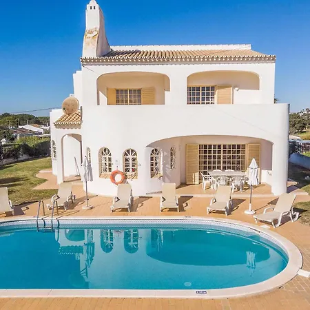 Natalia Sun וילה